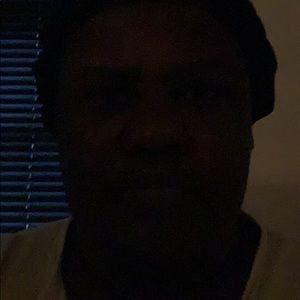 Meet your Posher, Essie